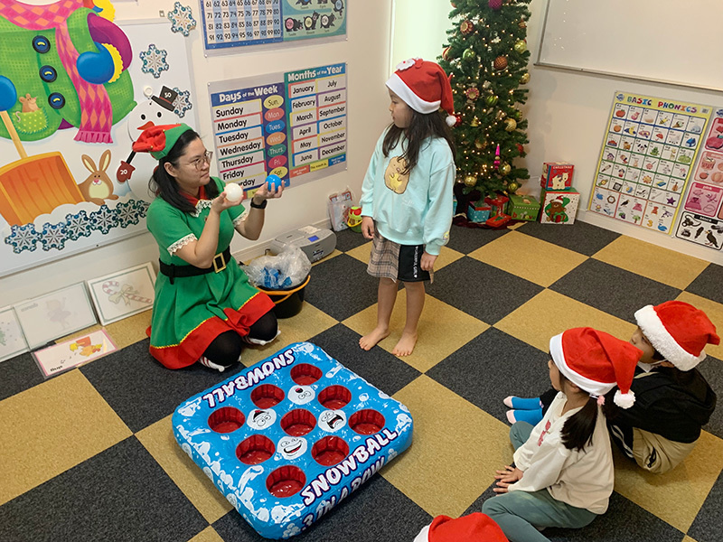 富士市英会話スクール、プライム英会話の2023年のクリスマス・レッスンの画像