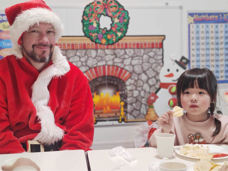 富士市英会話スクール、プライム英会話の2023年のクリスマス・レッスンの画像