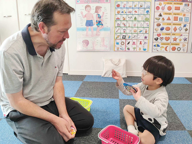 富士市英会話プライム英会話の2024年のイースターの写真