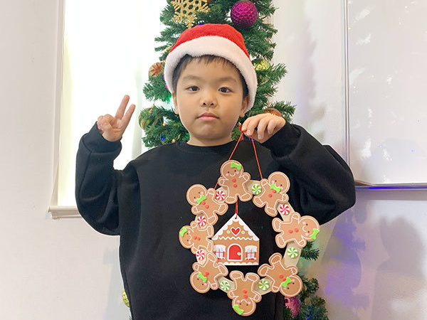 富士市英会話スクール、プライム英会話の2024年のクリスマス・英会話レッスンの画像