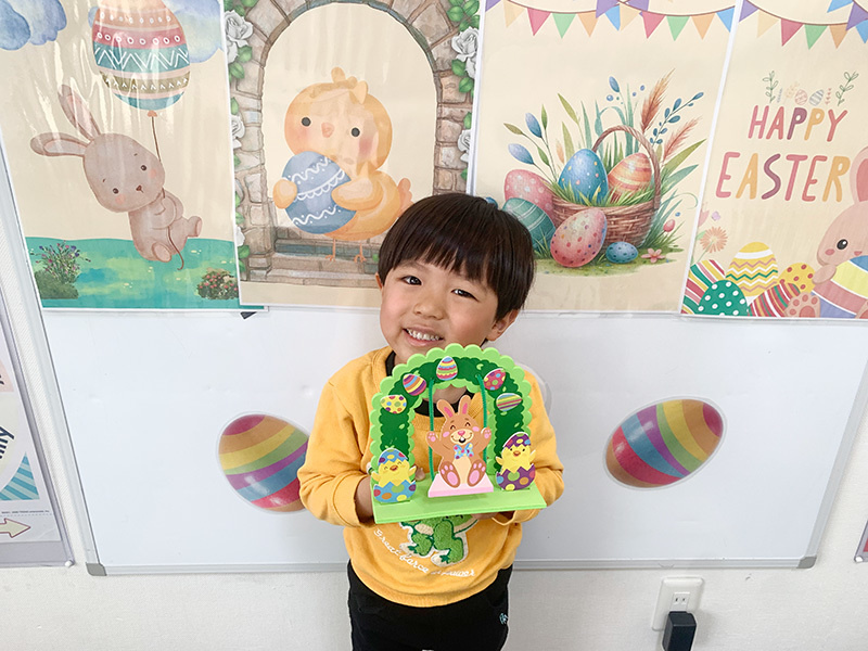 富士市英会話プライム英会話の2025年のイースターの英会話レッスンの写真