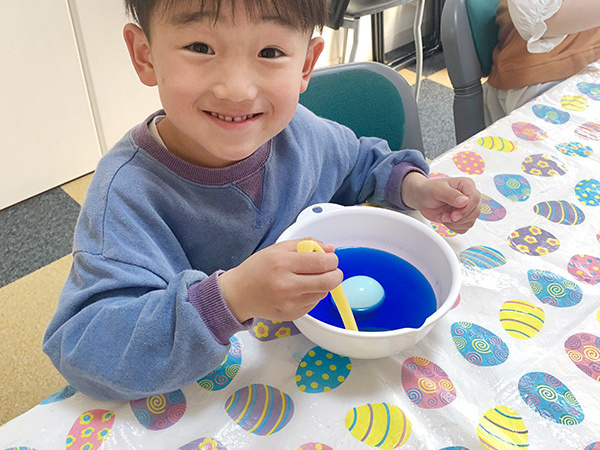 富士市英会話プライム英会話の2025年のイースターの英会話レッスンの写真