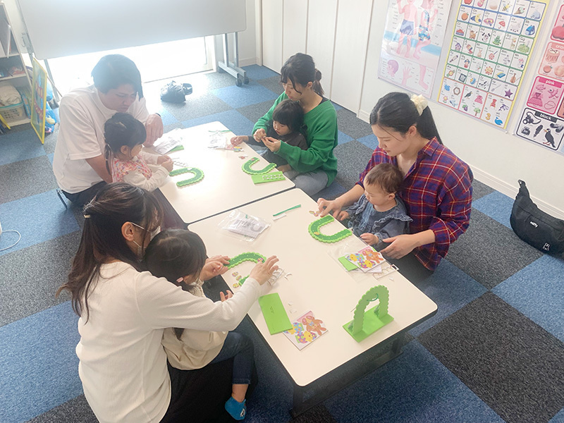 富士市英会話プライム英会話の2025年のイースターの英会話レッスンの写真