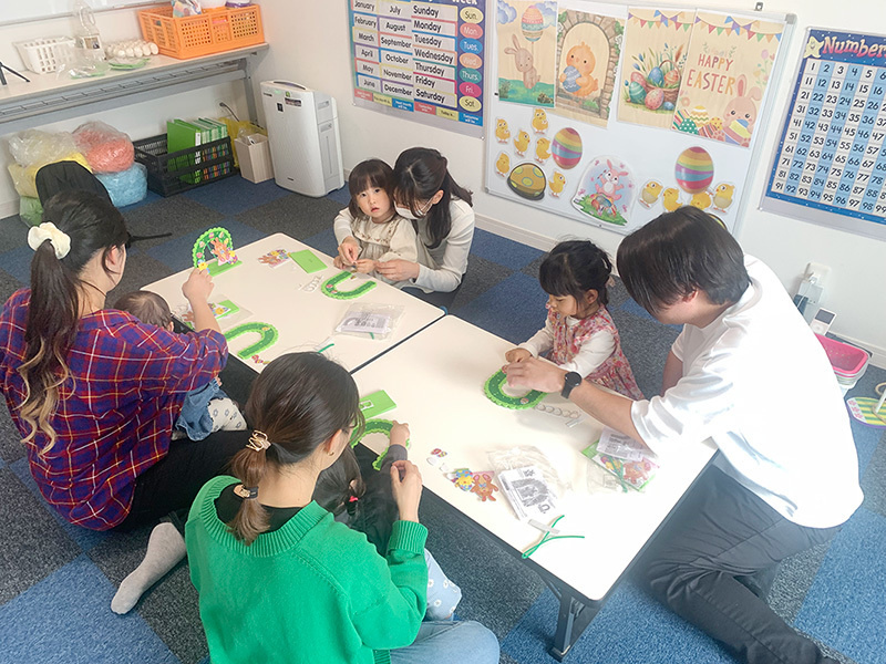 富士市英会話プライム英会話の2025年のイースターの英会話レッスンの写真