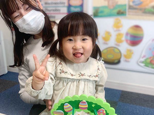 富士市英会話プライム英会話の2025年のイースターの英会話レッスンの写真